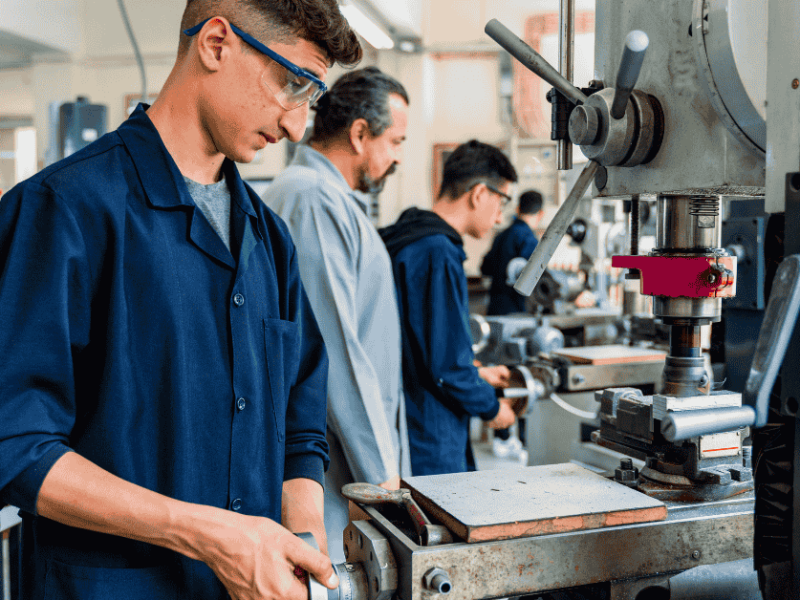 5 Vocational Training Tips to Kickstart a Rewarding Career